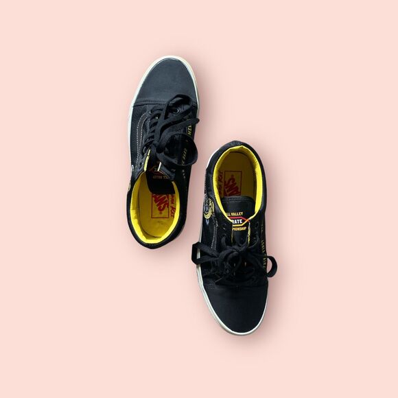 VANS x Cobra Kai Unisex, women 8, men 6.5 - Picture 2 of 4